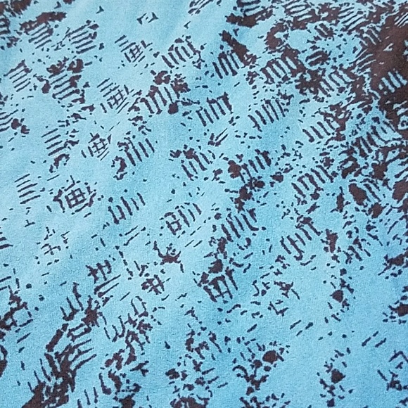 Lularoe OS Leggings - Picture 2 of 2